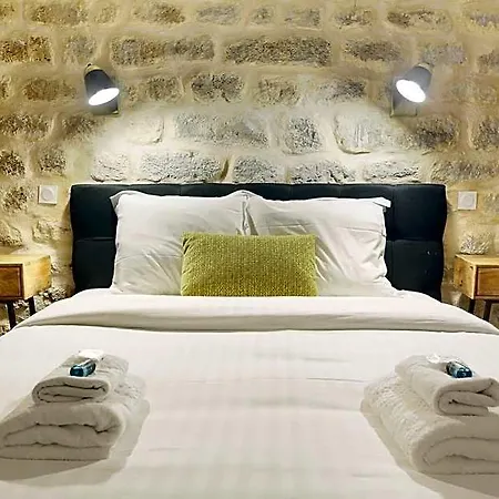 Meslay 3 Hotell